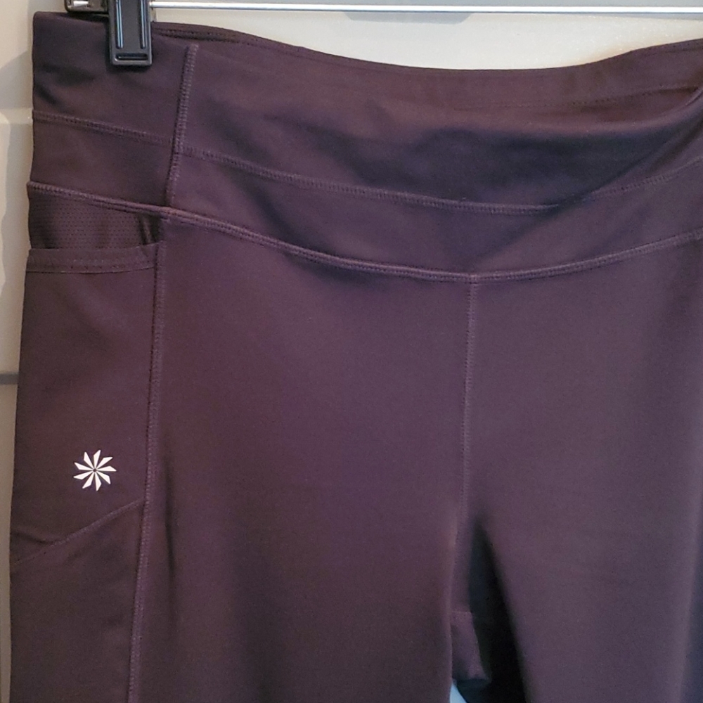 NEW Athleta brand ladies leggings LT